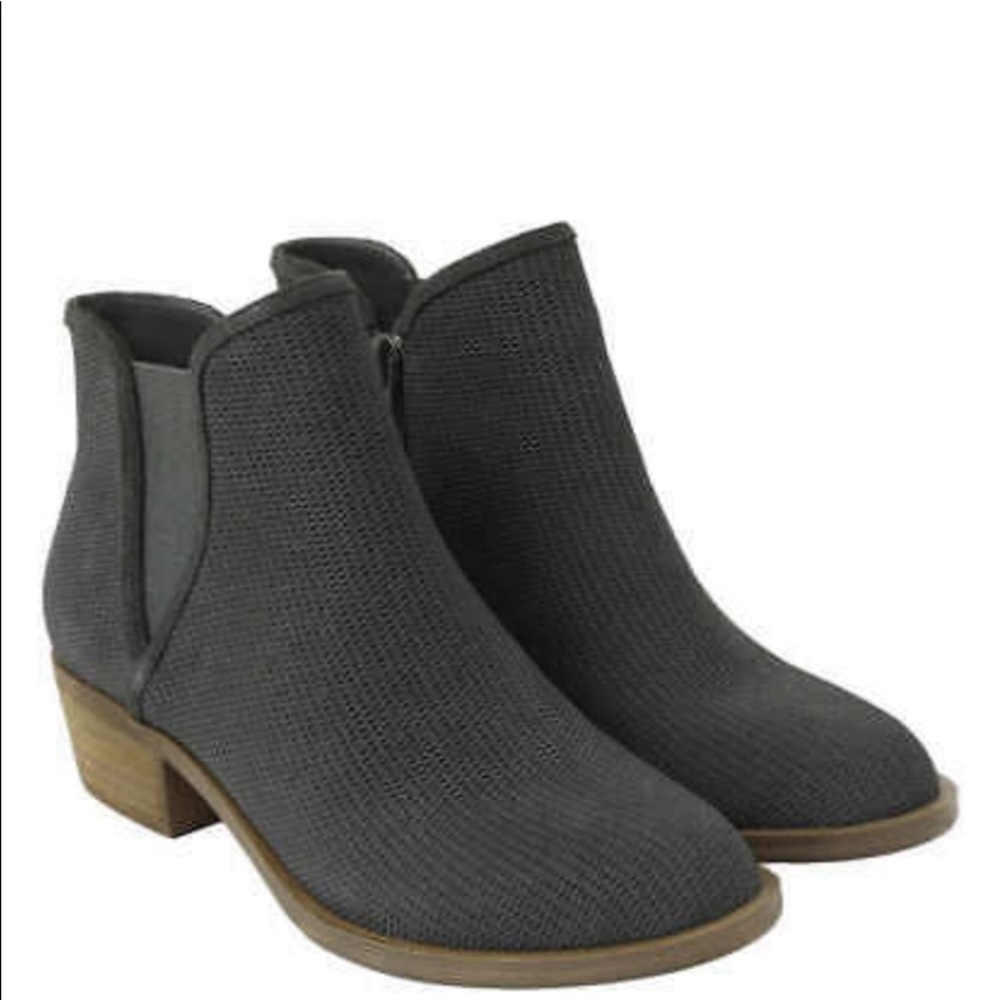 Kensie Dark Grey Short Boots